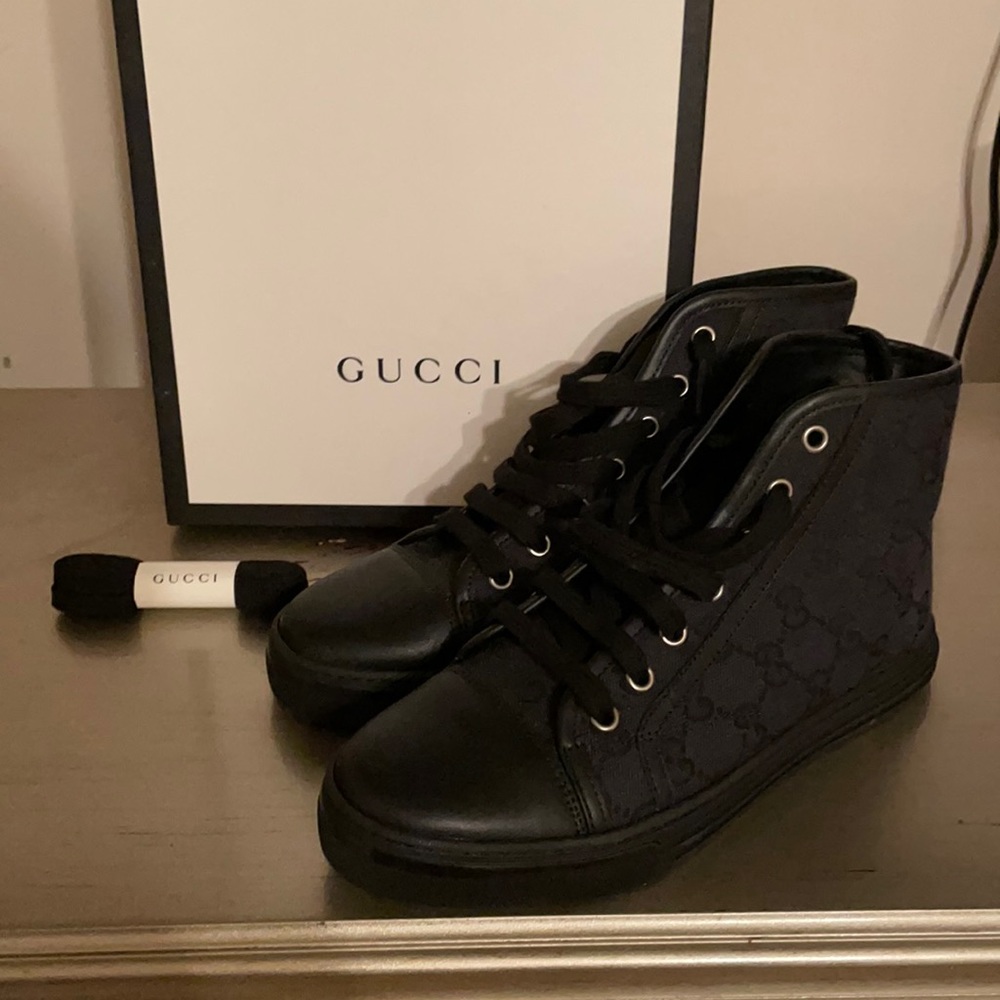 Gucci Shoes Brand New!!